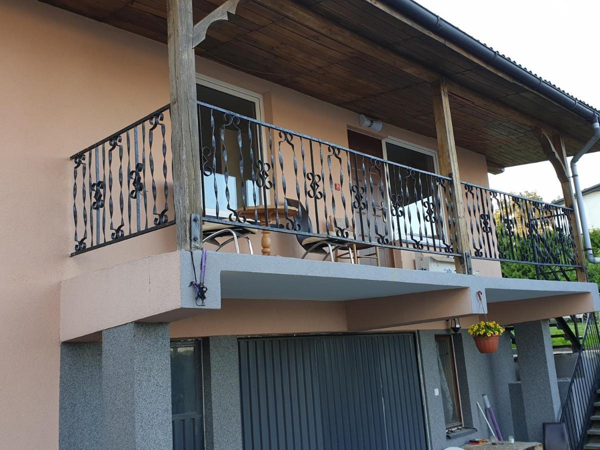 U Wladzia Appartement Gowidlino Buitenkant foto